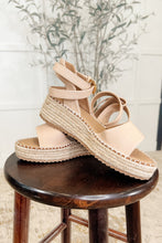 Load image into Gallery viewer, Sandy Heights Platform Sandals in Blush
