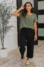Load image into Gallery viewer, Thyme Culottes in Black
