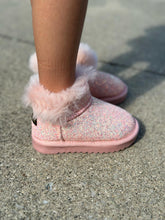 Load image into Gallery viewer, PREORDER: REREUN Vegan Leather Fuzzy Sparkle Boot 10.20.25
