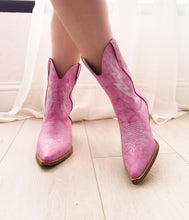 Load image into Gallery viewer, Bowie Metallic Boot in Pink
