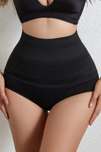 Load image into Gallery viewer, Ribbed Pull-On Shaping Shorts
