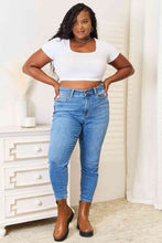 Load image into Gallery viewer, Judy Blue Full Size High Waist Skinny Jeans
