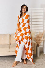 Load image into Gallery viewer, Cuddley Checkered Decorative Throw Blanket
