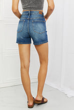 Load image into Gallery viewer, Judy Blue Amber Full Size Front Seam Shorts
