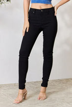 Load image into Gallery viewer, YMI Jeanswear Hyperstretch Mid-Rise Skinny Jeans
