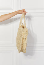 Load image into Gallery viewer, Justin Taylor Beach Date Straw Rattan Handbag in Ivory
