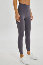 Load image into Gallery viewer, Wide Seamless Band Waist Sports Leggings
