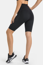 Load image into Gallery viewer, High Waist Biker Shorts with Pockets
