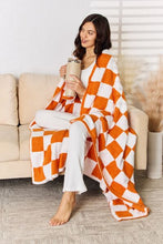 Load image into Gallery viewer, Cuddley Checkered Decorative Throw Blanket
