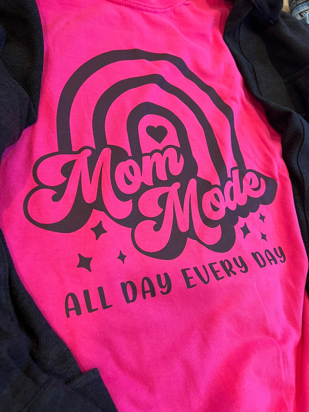 Mom Mode Graphic Tee - RTS